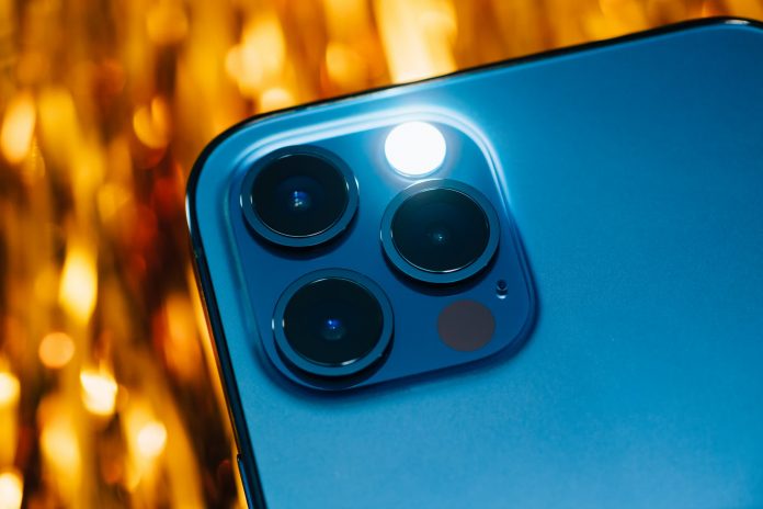 iPhone 13 will come with major camera improvements on the wide-angle lens.