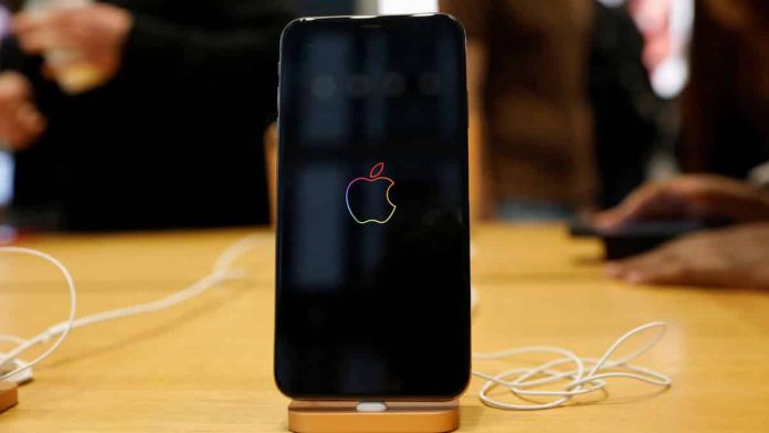 Apple could bring in-display fingerprint sensor and Face ID together this year in iPhone