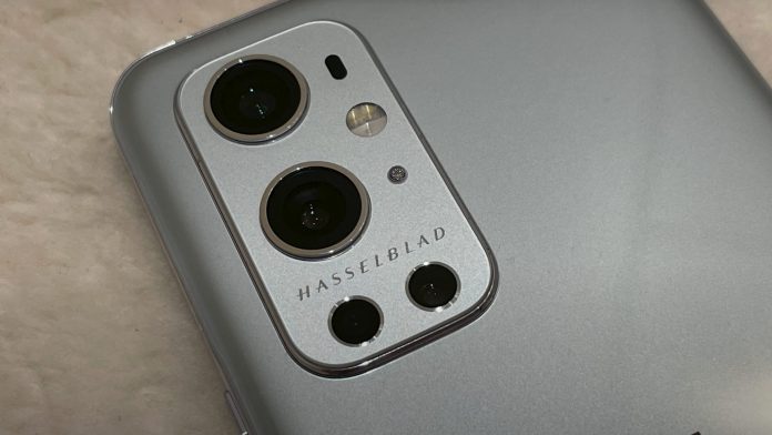 OnePlus 9 Pro prototype images leaked